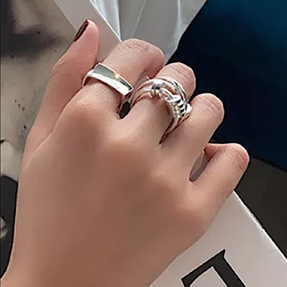 STERLING SILVER SPIN DISC SQUARE RING SET - Picture 8 of 13